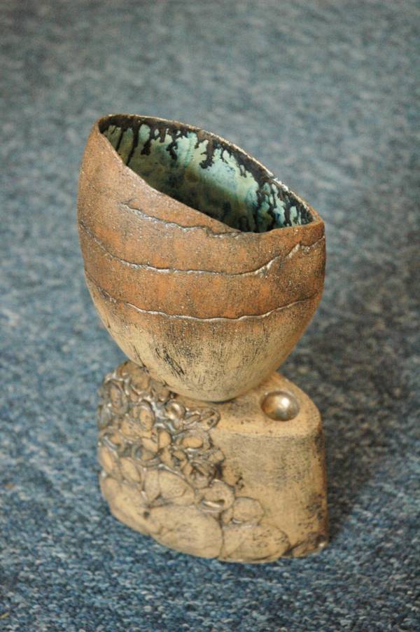 - a Ceramic by Catherine Carsley, measuring 28 x 14 cm (H x W) £165